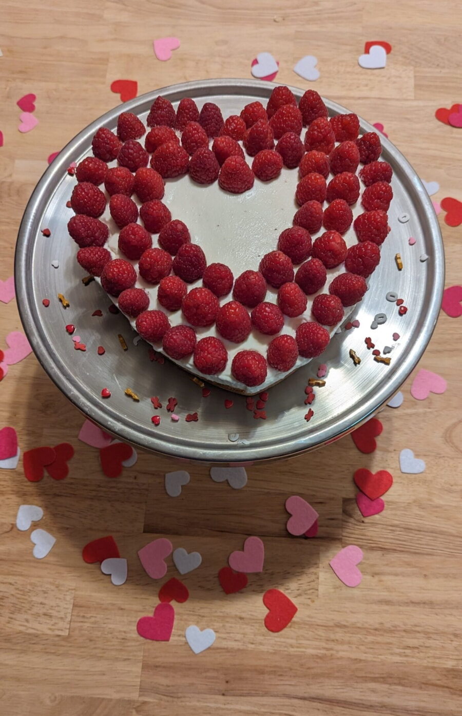 This picture shows the creamy raspberry heart cake 06 top view