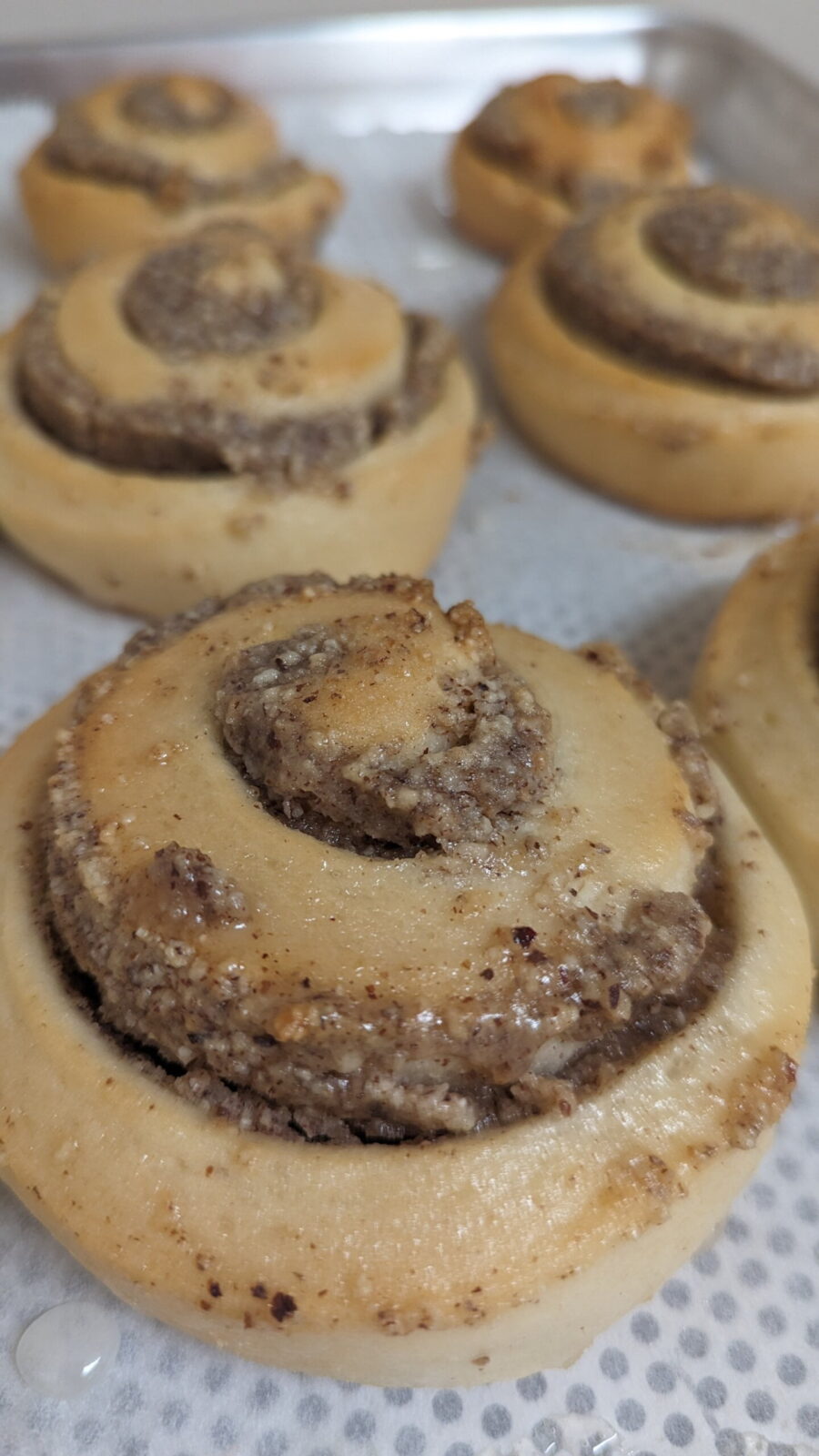 This picture shows the hazelnut swirl zoomed in